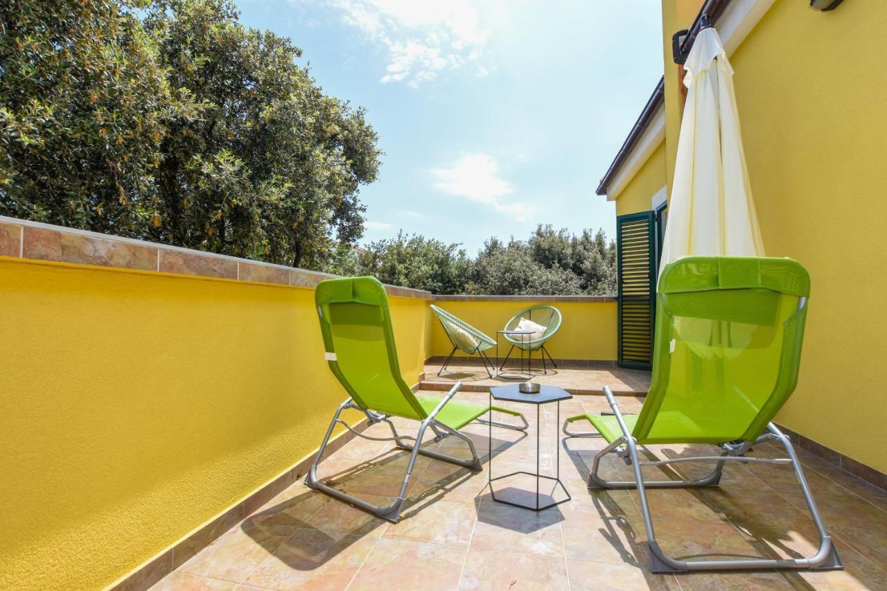 Apartmani Plazibat Мандре Екстер'єр фото